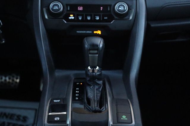 2017 Honda Civic Hatchback Sport - 23097620 - 40