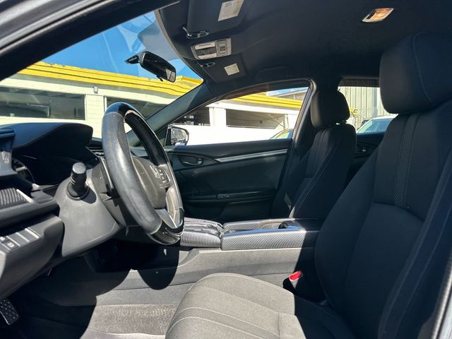 2017 Honda Civic Hatchback Sport CVT - 22959118 - 11