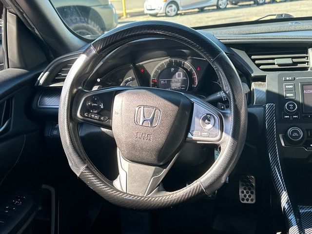 2017 Honda Civic Hatchback Sport CVT - 22959118 - 16