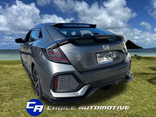 2017 Honda Civic Hatchback Sport CVT - 22959118 - 4