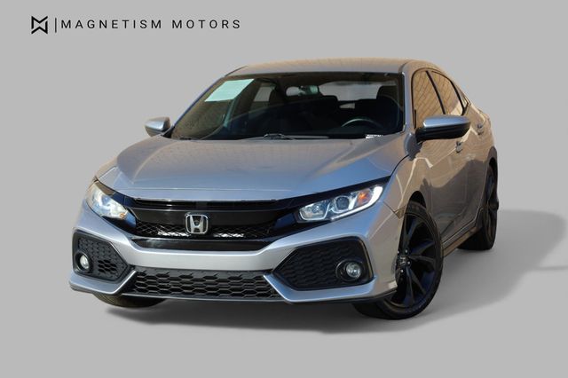 2017 Honda Civic Hatchback Sport CVT - 22947446 - 8