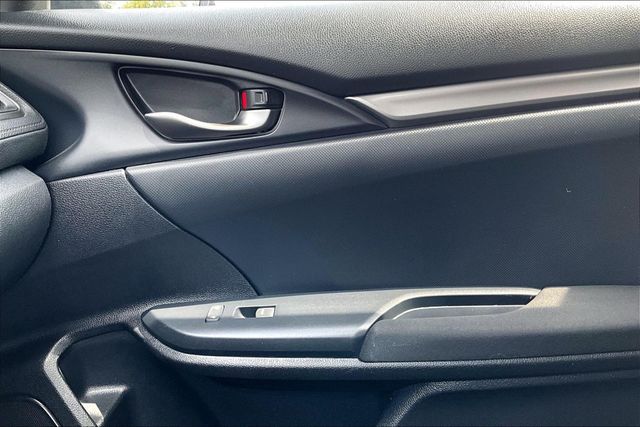 2017 Honda Civic Hatchback Sport Manual - 23057601 - 31