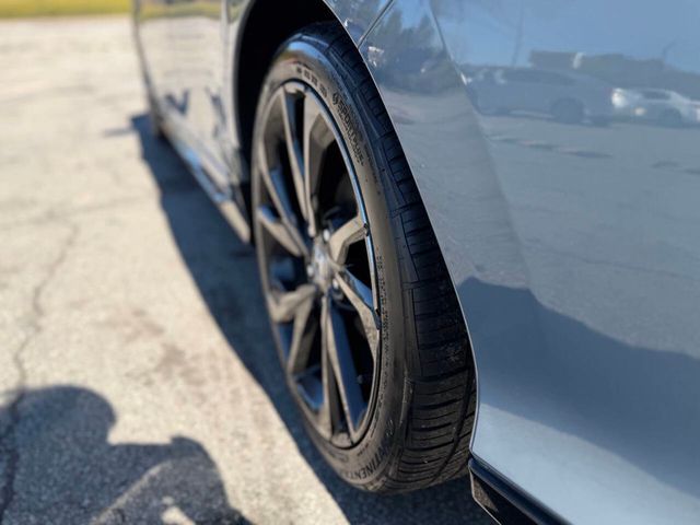 2017 Honda Civic Hatchback Sport Touring CVT - 22982292 - 7