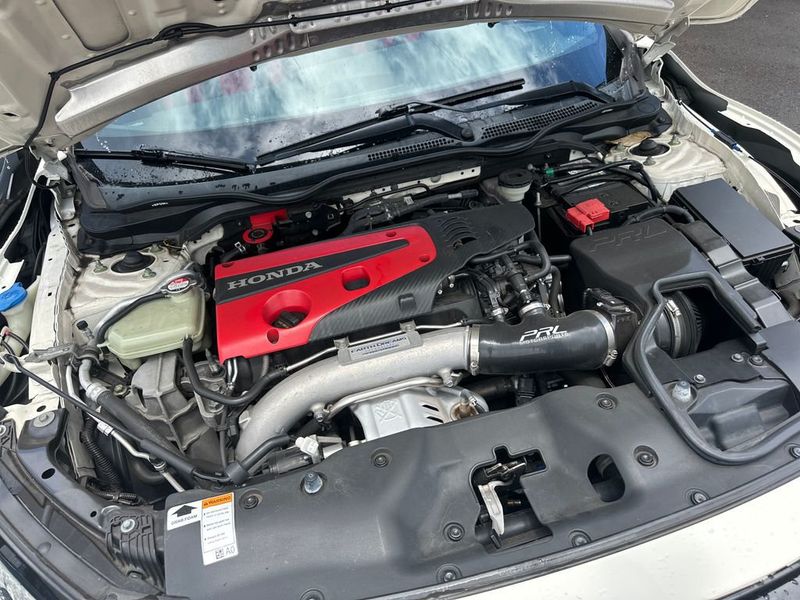 2017 Honda Civic Hatchback Type R Touring Manual - 23036662 - 18