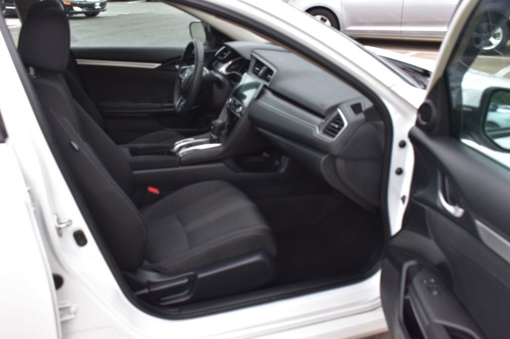 2017 Honda Civic Sedan EX CVT - 22870885 - 17