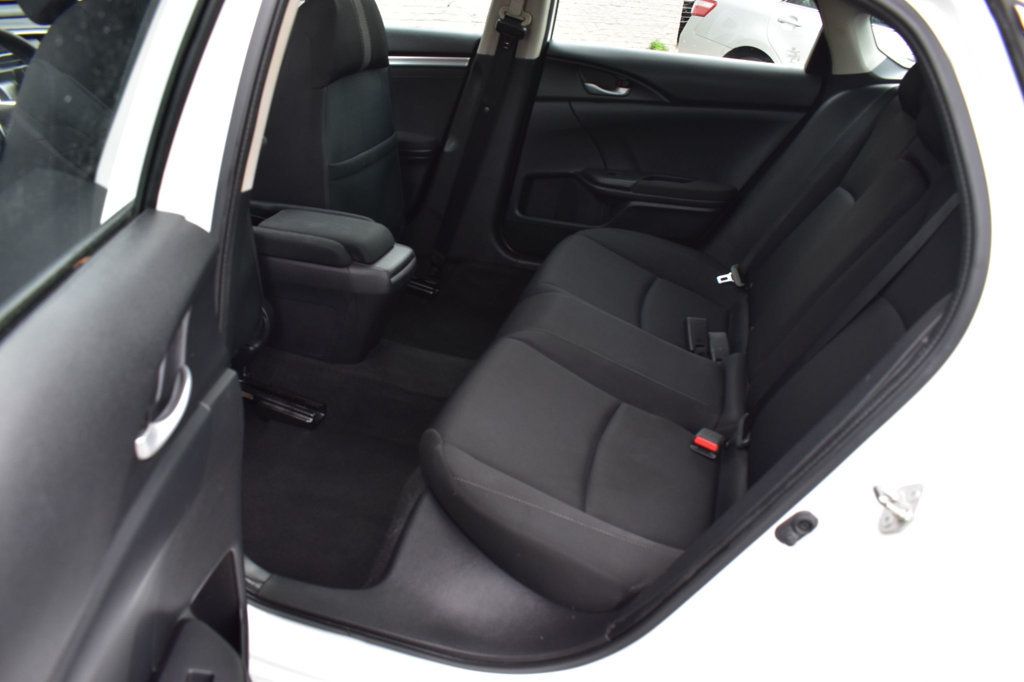 2017 Honda Civic Sedan EX CVT - 22870885 - 18