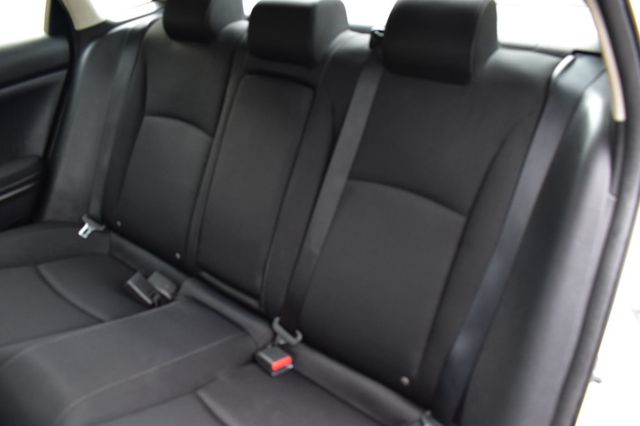 2017 Honda Civic Sedan EX CVT - 22870885 - 19