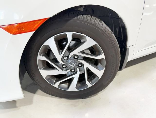 2017 Honda Civic Sedan EX CVT - 22899552 - 1
