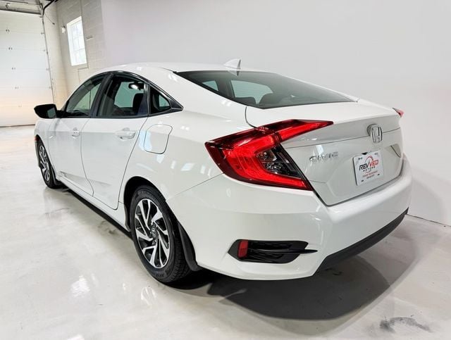 2017 Honda Civic Sedan EX CVT - 22899552 - 4