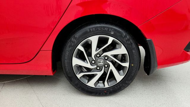 2017 Honda Civic Sedan EX CVT - 22944272 - 8