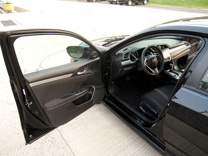 2017 Honda Civic EX photo 15