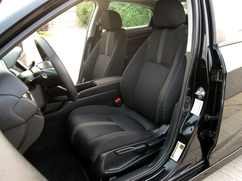2017 Honda Civic EX photo 17
