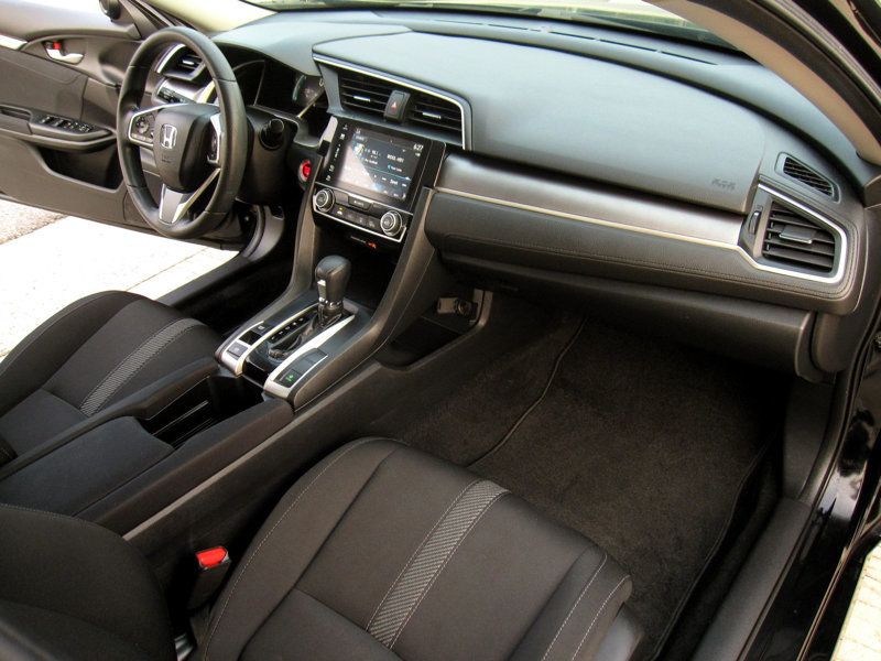 2017 Honda Civic EX photo 22