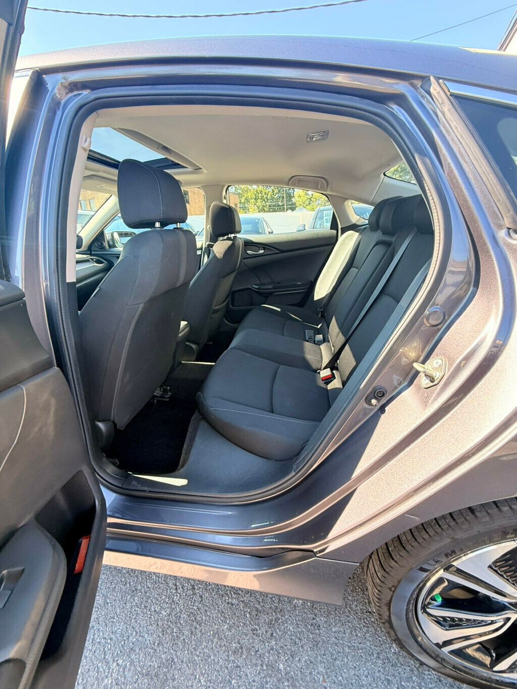 2017 Honda Civic Sedan LocalTrade/EX-T/HeatedSeats/PowerSunroof/BackupCamera - 22927133 - 12