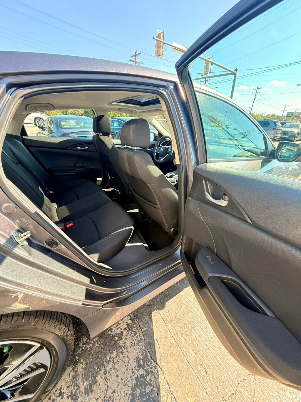 2017 Honda Civic Sedan LocalTrade/EX-T/HeatedSeats/PowerSunroof/BackupCamera - 22927133 - 15