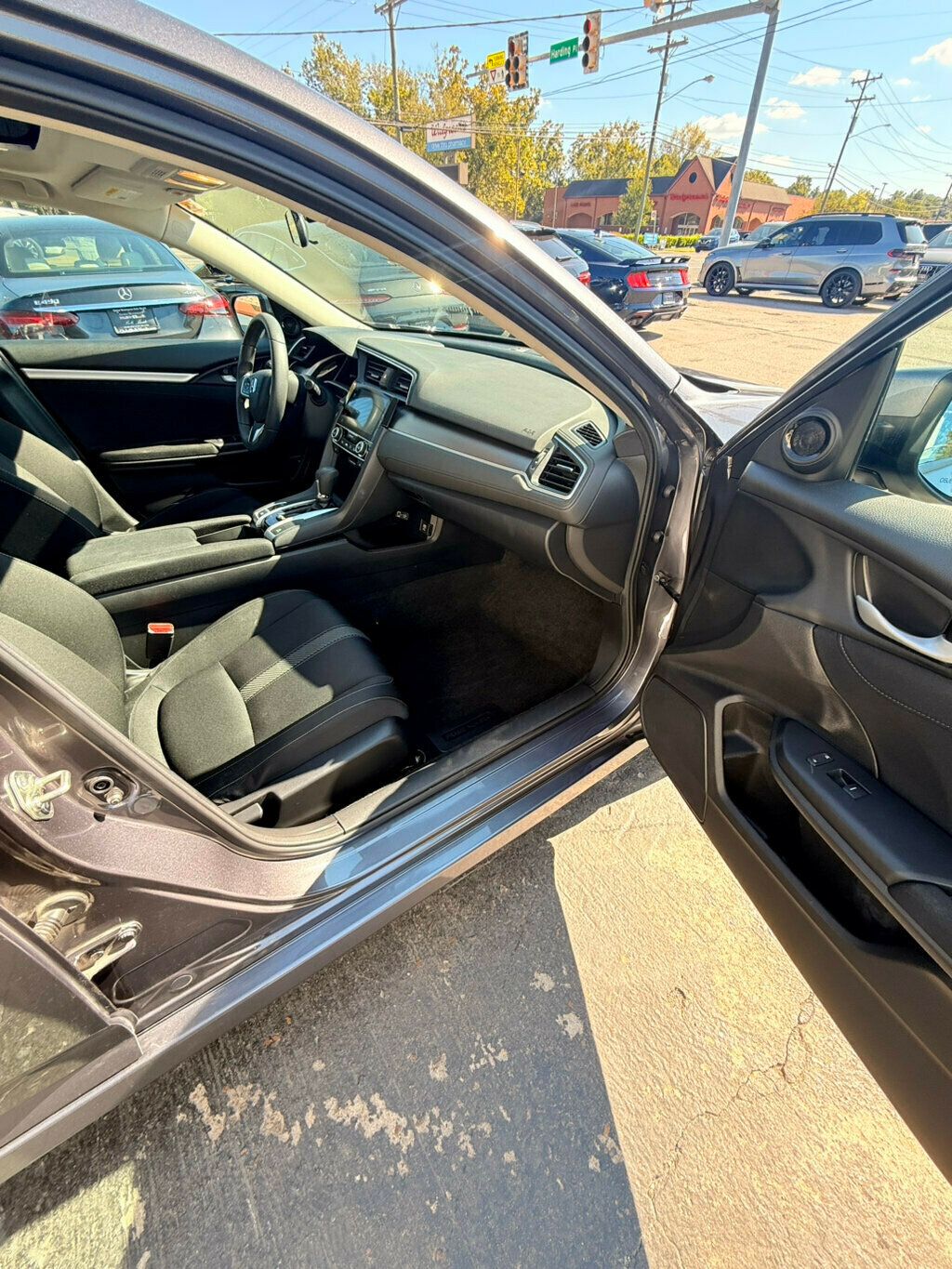 2017 Honda Civic Sedan LocalTrade/EX-T/HeatedSeats/PowerSunroof/BackupCamera - 22927133 - 18