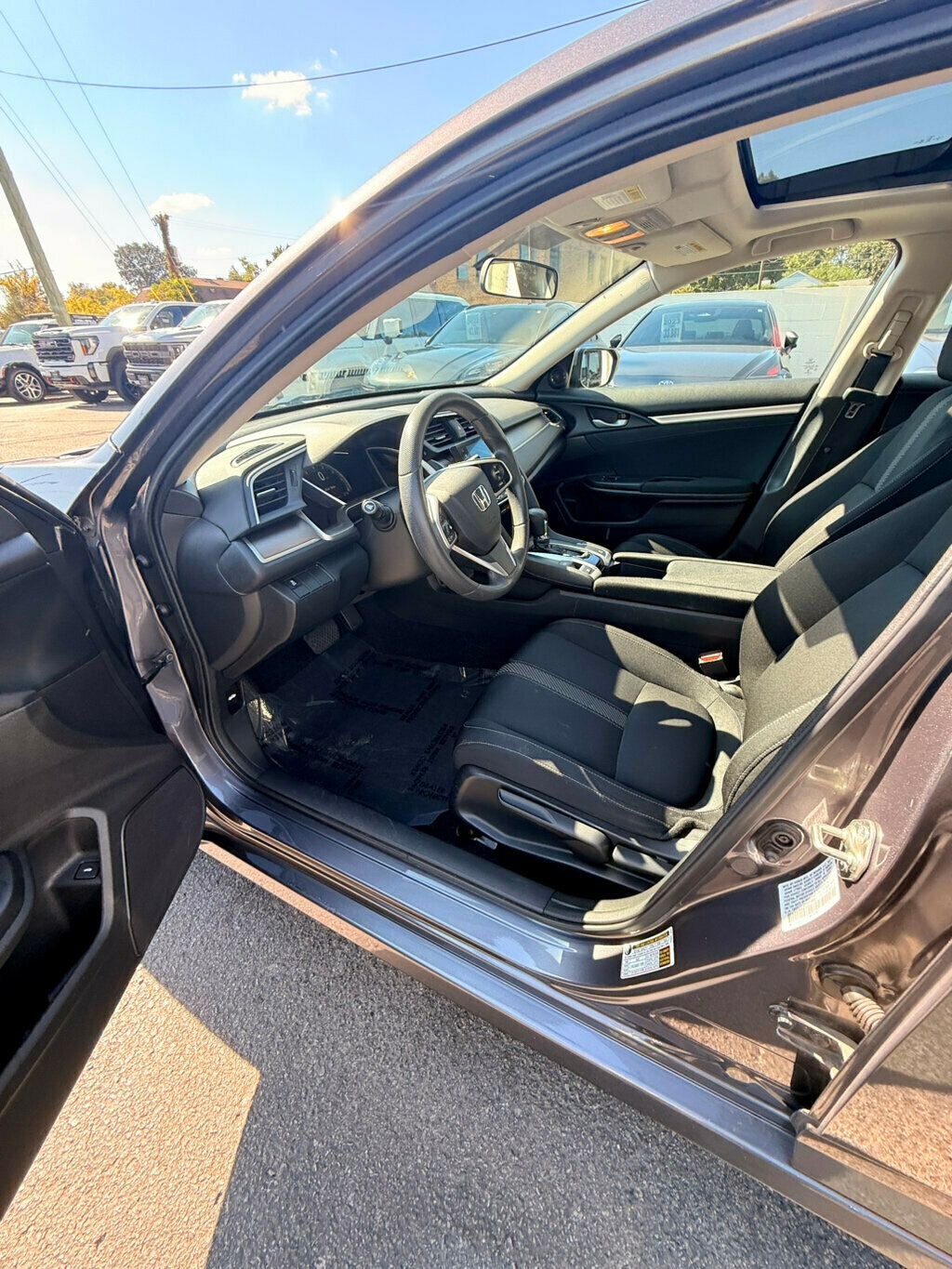 2017 Honda Civic Sedan LocalTrade/EX-T/HeatedSeats/PowerSunroof/BackupCamera - 22927133 - 8
