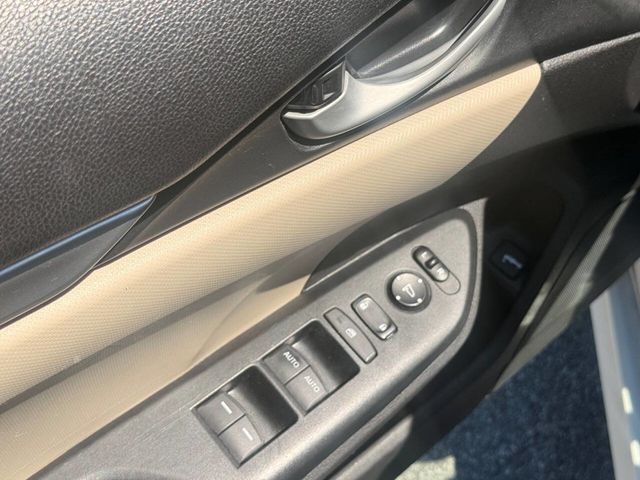 2017 Honda Civic Sedan LX CVT - 23028468 - 10