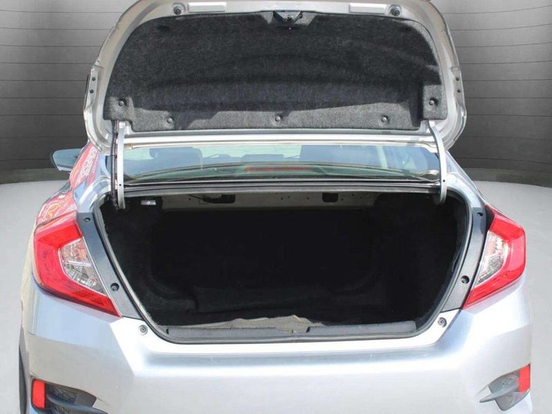 2017 Honda Civic Sedan LX CVT - 22926393 - 9