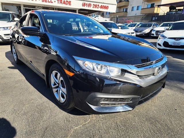 2017 Honda Civic Sedan LX CVT - 22751163 - 3