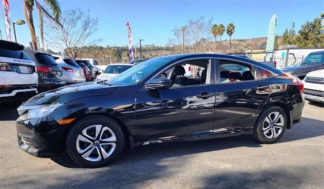 2017 Honda Civic Sedan LX CVT - 22751163 - 5