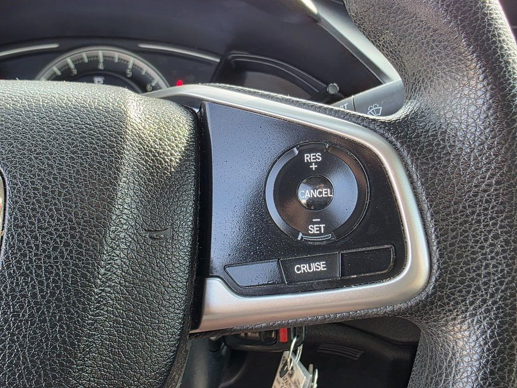 2017 Honda Civic Sedan LX CVT - 22960487 - 18