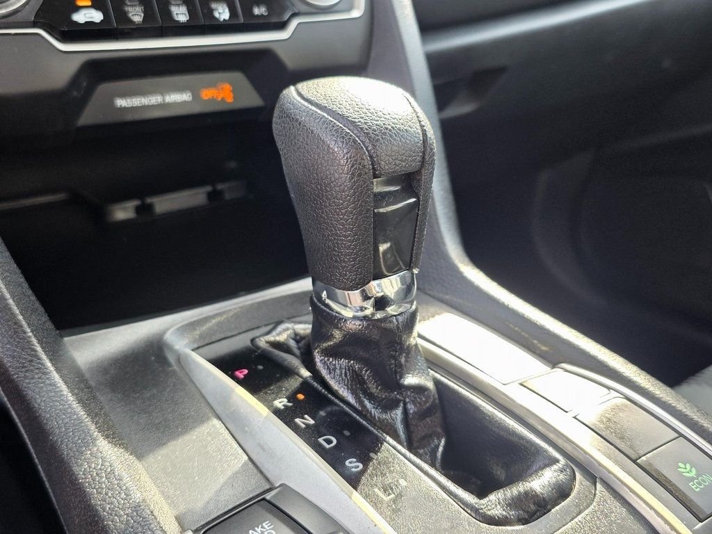 2017 Honda Civic Sedan LX CVT - 22960487 - 22