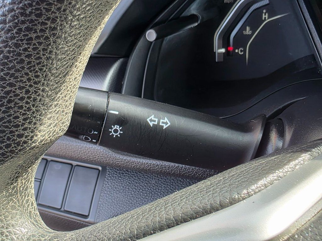 2017 Honda Civic Sedan LX CVT - 22960487 - 25