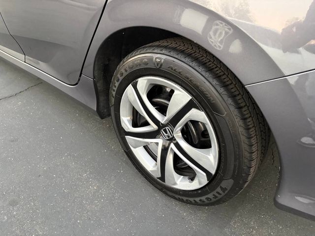 2017 Honda Civic Sedan LX CVT - 22939814 - 12