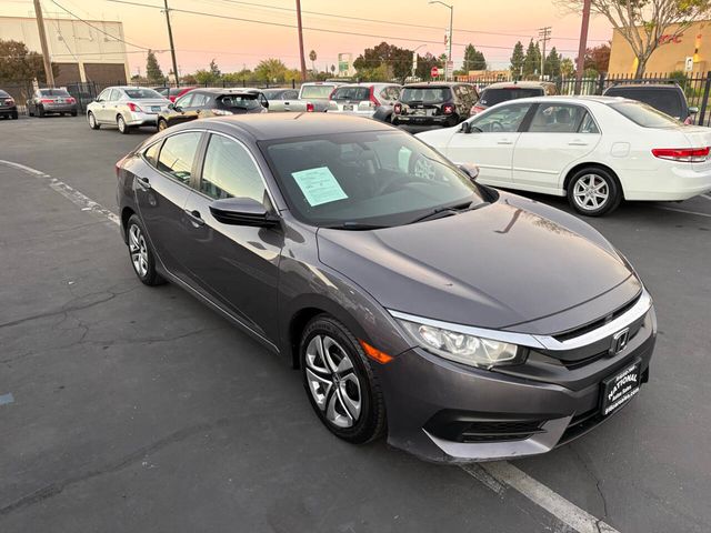 2017 Honda Civic Sedan LX CVT - 22939814 - 3