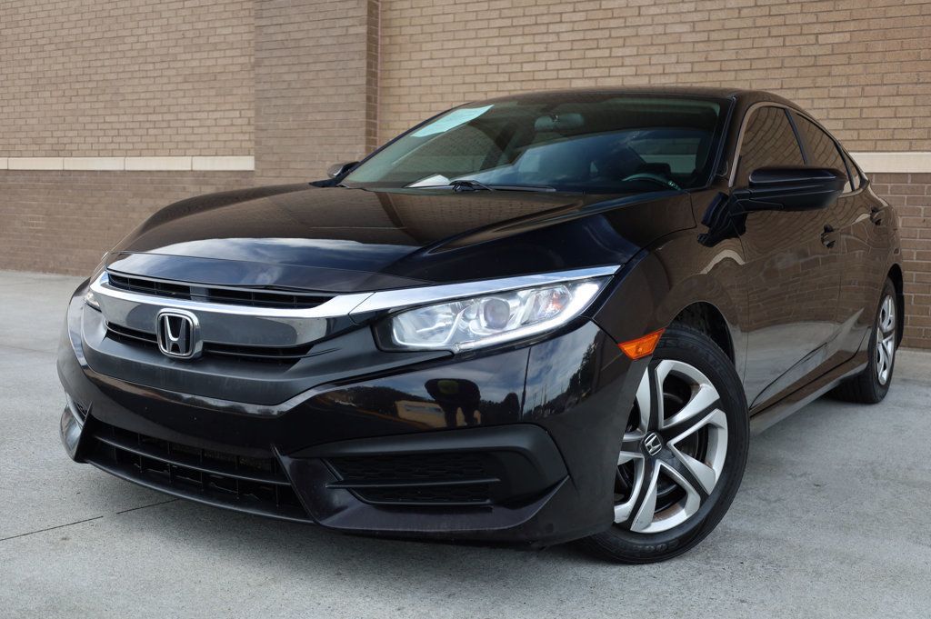 2017 Honda Civic LX photo 4