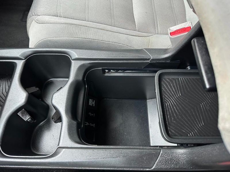 2017 Honda CR-V EX AWD - 22888583 - 48