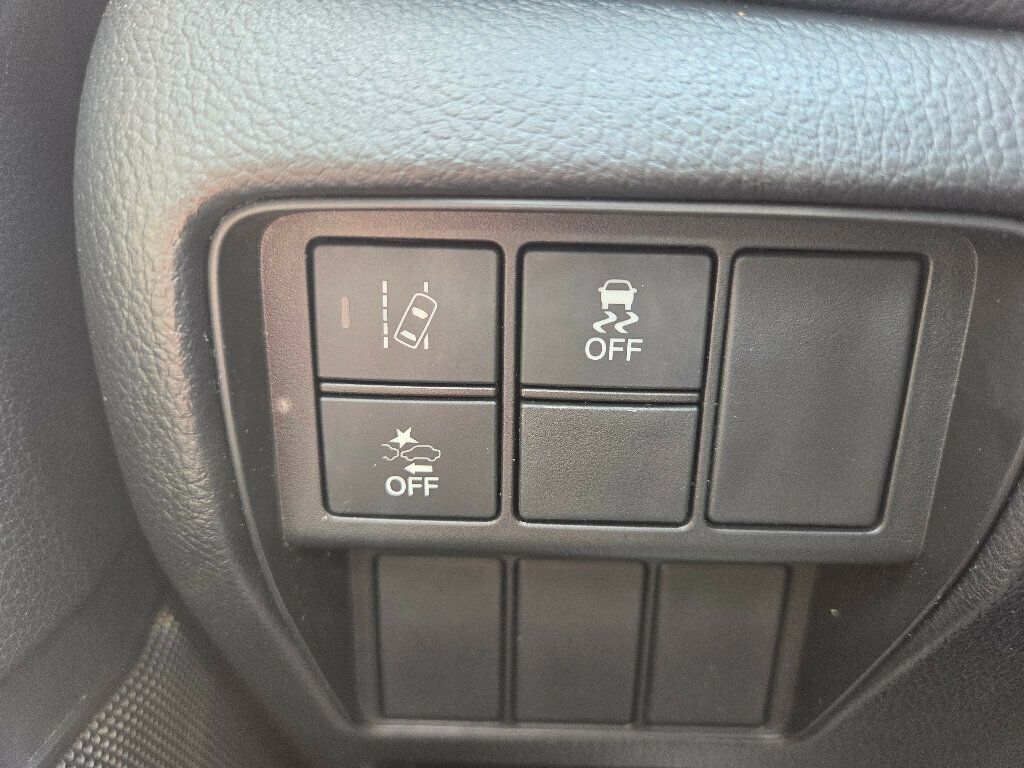 2017 Honda CR-V EX photo 22