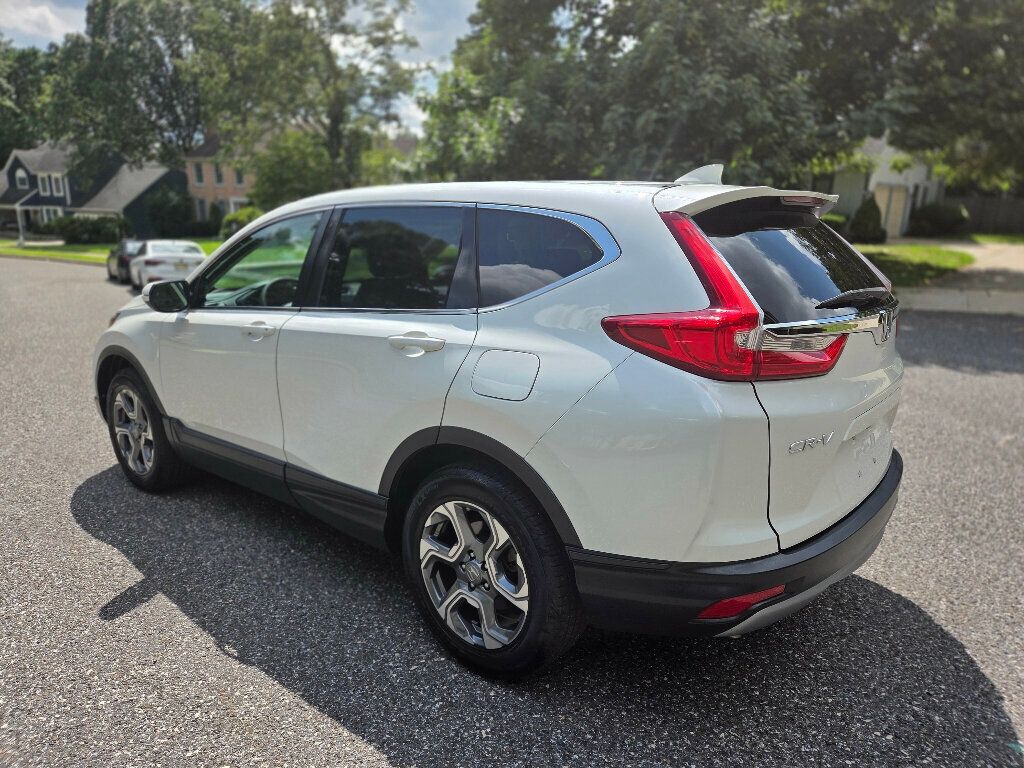 2017 Honda CR-V EX photo 3