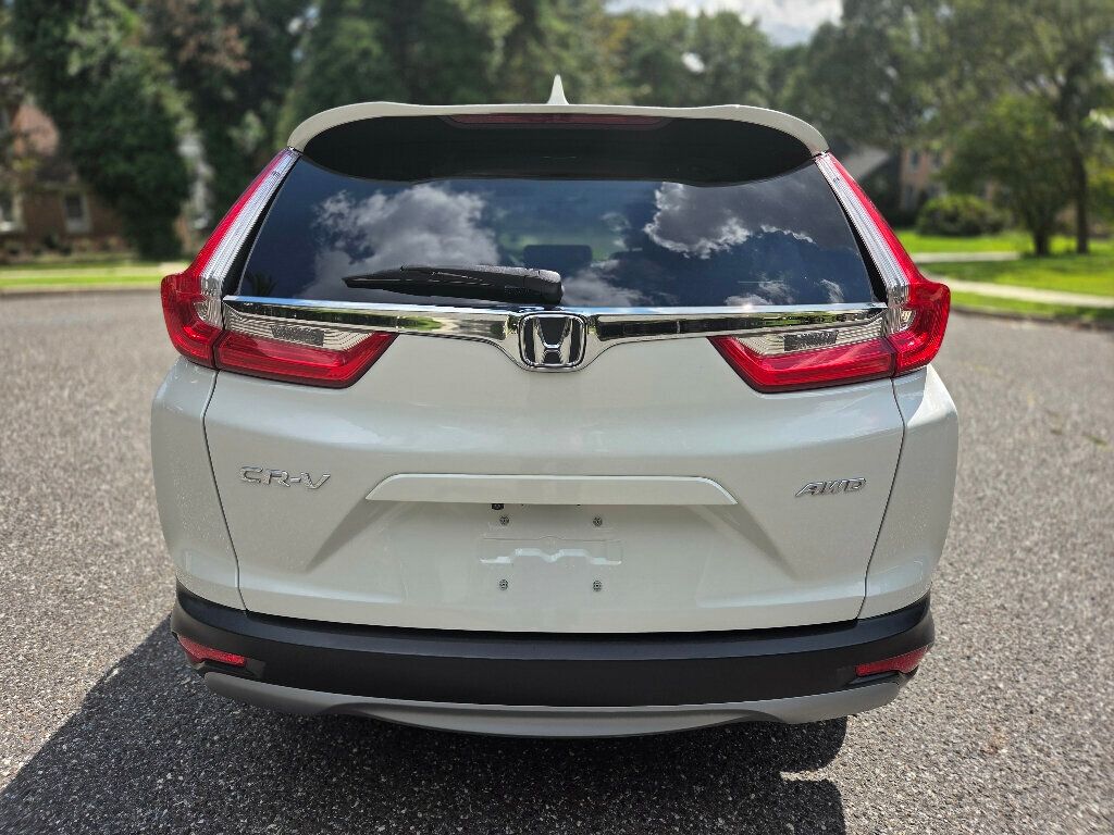 2017 Honda CR-V EX photo 4