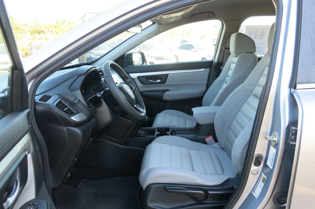 2017 Honda CR-V LX 2WD - 22926808 - 12