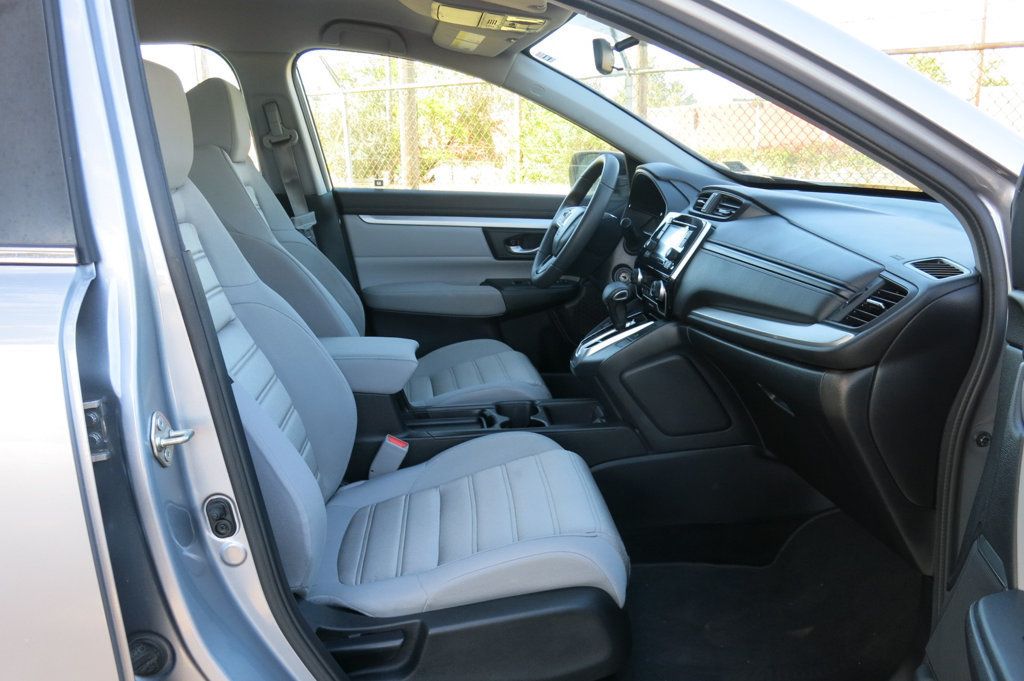2017 Honda CR-V LX 2WD - 22926808 - 13