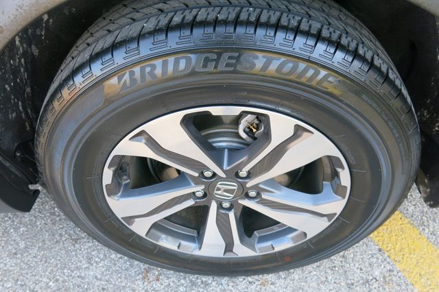 2017 Honda CR-V LX 2WD - 22926808 - 32