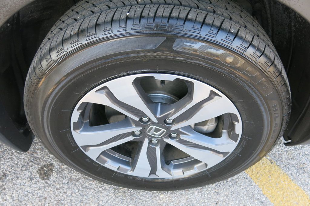 2017 Honda CR-V LX 2WD - 22926808 - 34