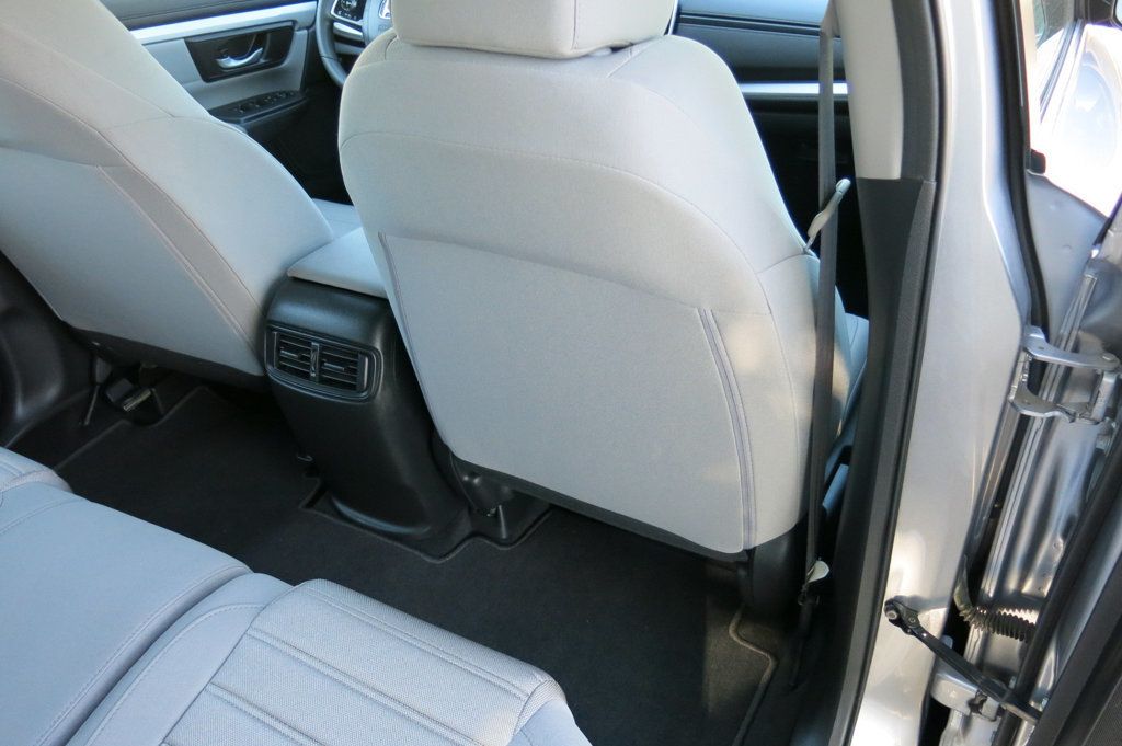 2017 Honda CR-V LX 2WD - 22926808 - 43