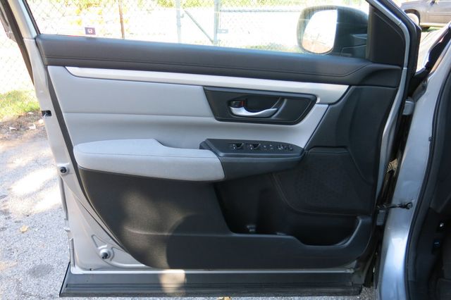 2017 Honda CR-V LX 2WD - 22926808 - 46