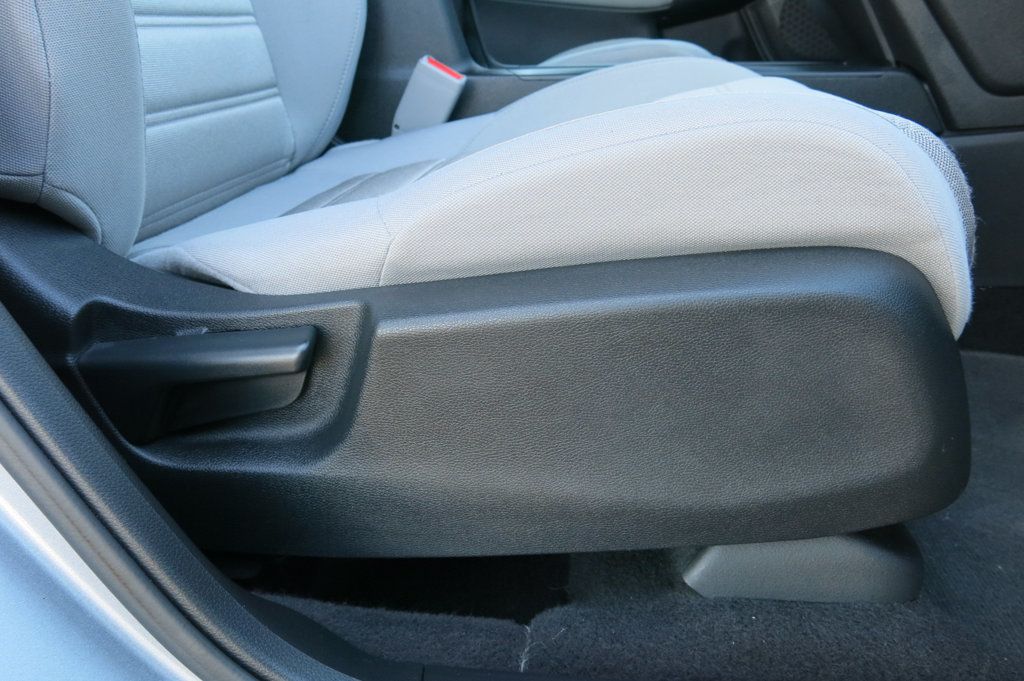 2017 Honda CR-V LX 2WD - 22926808 - 57