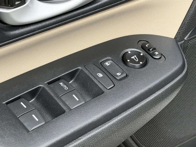 2017 Honda CR-V LX AWD - 23005607 - 15