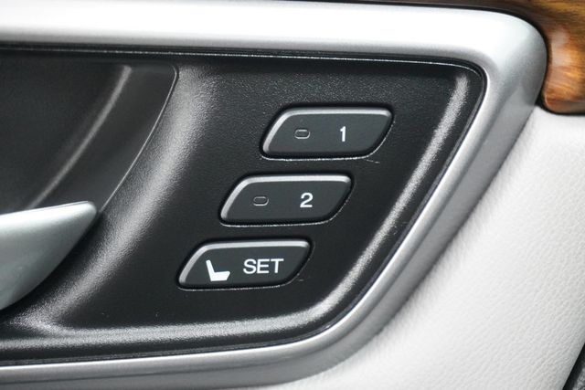 2017 Honda CR-V Touring 2WD - 22955236 - 14