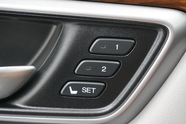 2017 Honda CR-V Touring 2WD - 23007728 - 13