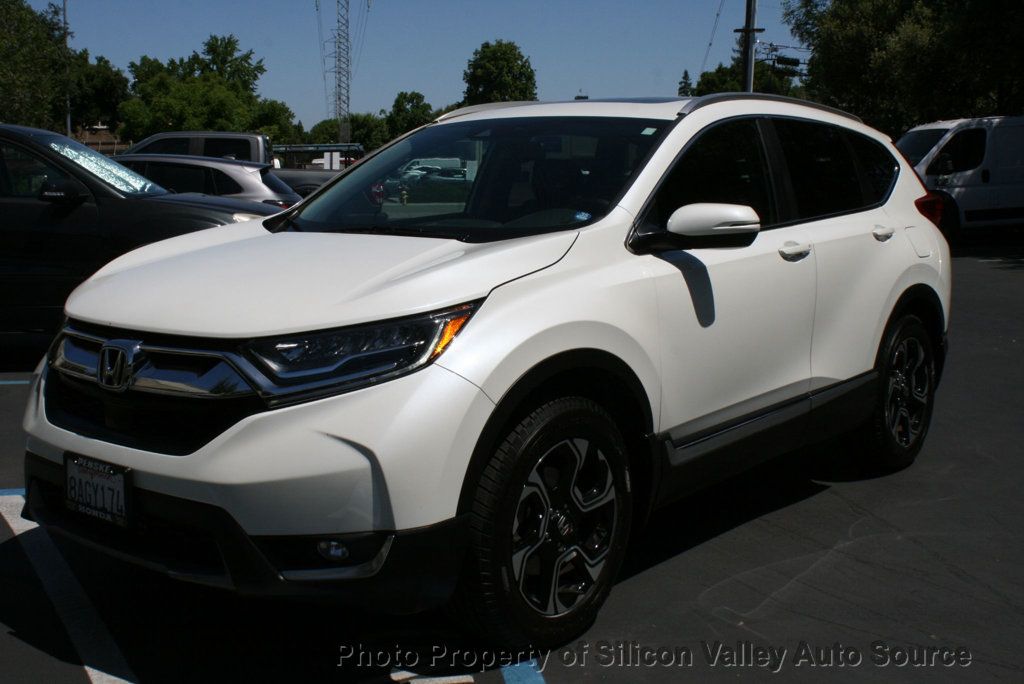 2017 Honda CR-V Touring AWD - 22458594 - 8