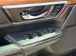 2017 Honda CR-V Touring AWD - 23027916 - 18