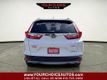 2017 Honda CR-V Touring AWD - 23027916 - 3