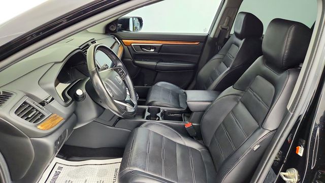 2017 Honda CR-V Touring AWD - 23091932 - 18