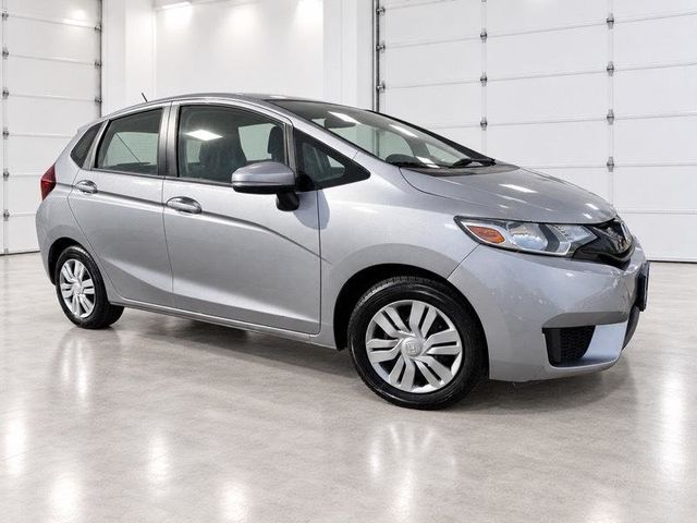 2017 Honda Fit LX CVT - 23099440 - 18